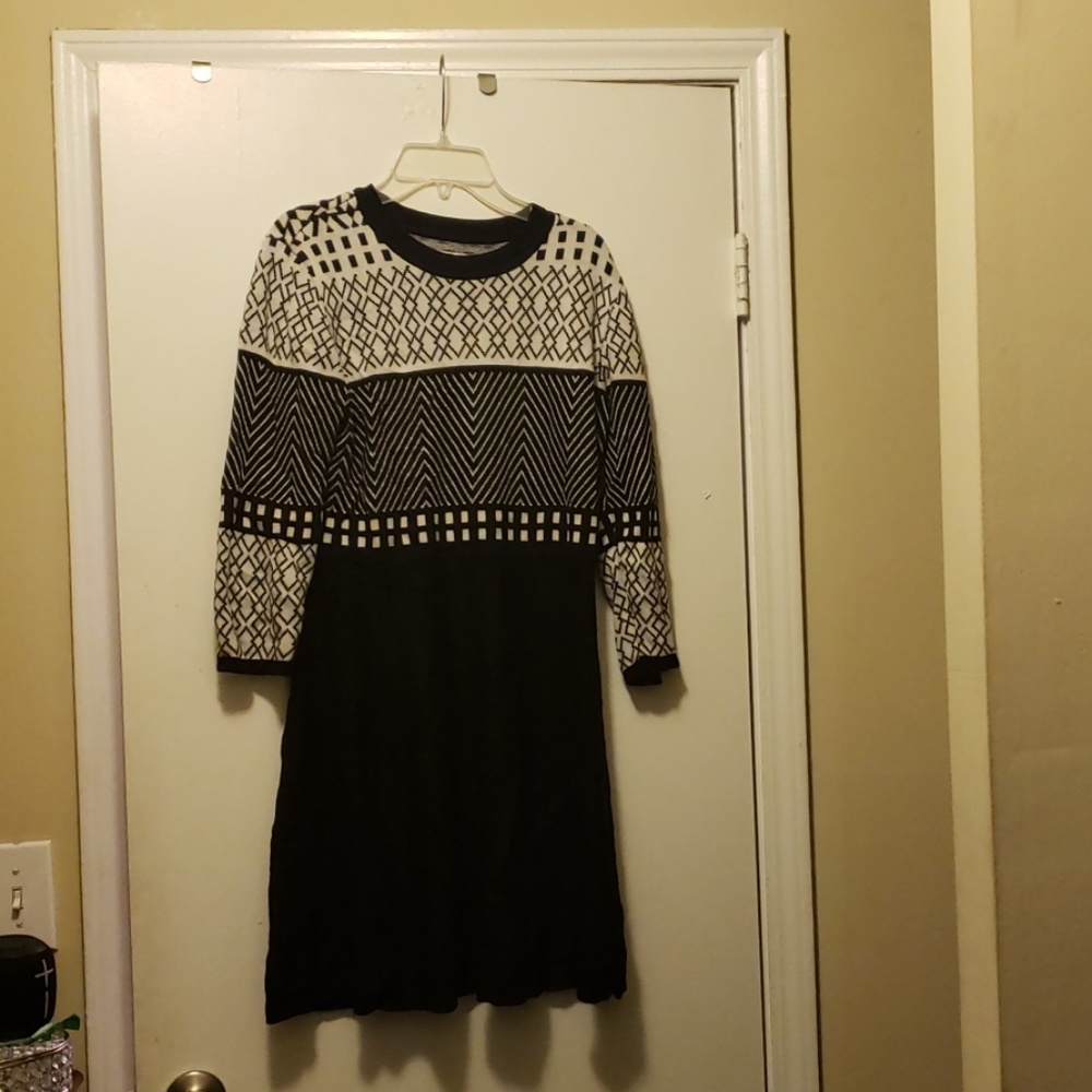 Eliza J dress worn 4times. Perfect condition